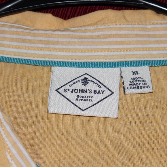 Ladies St. John's Bay shirt Size XL - Picture 2 of 5